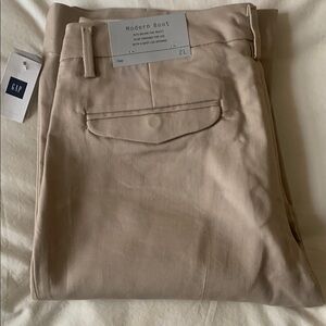 GAP Women’s Modern Boot Chinos - Taupe